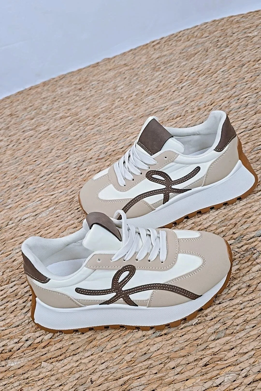 Zapatillas Taupe -prueba